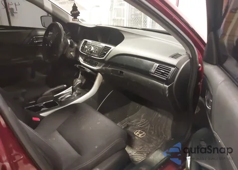 2013 Honda Accord Sport z USA, uszkodzony, nr VIN 1HGCR2F58DA067805